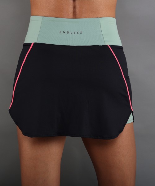 Falda Endless Grace Black Forest 3 endless-falda-grace-negro-verde-rosa-1